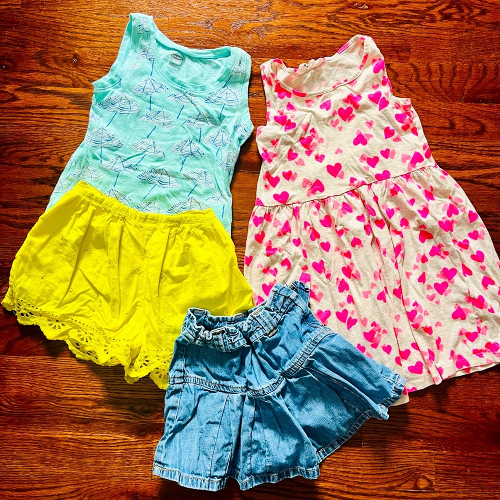 Bundle of summer wear